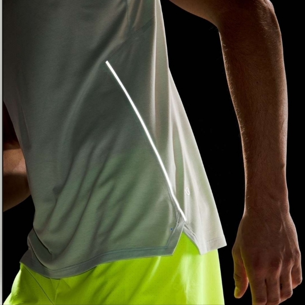 Lululemon \ Fast & Free SS T / XL / Heathered Delicate Mint - Picture 3 of 9